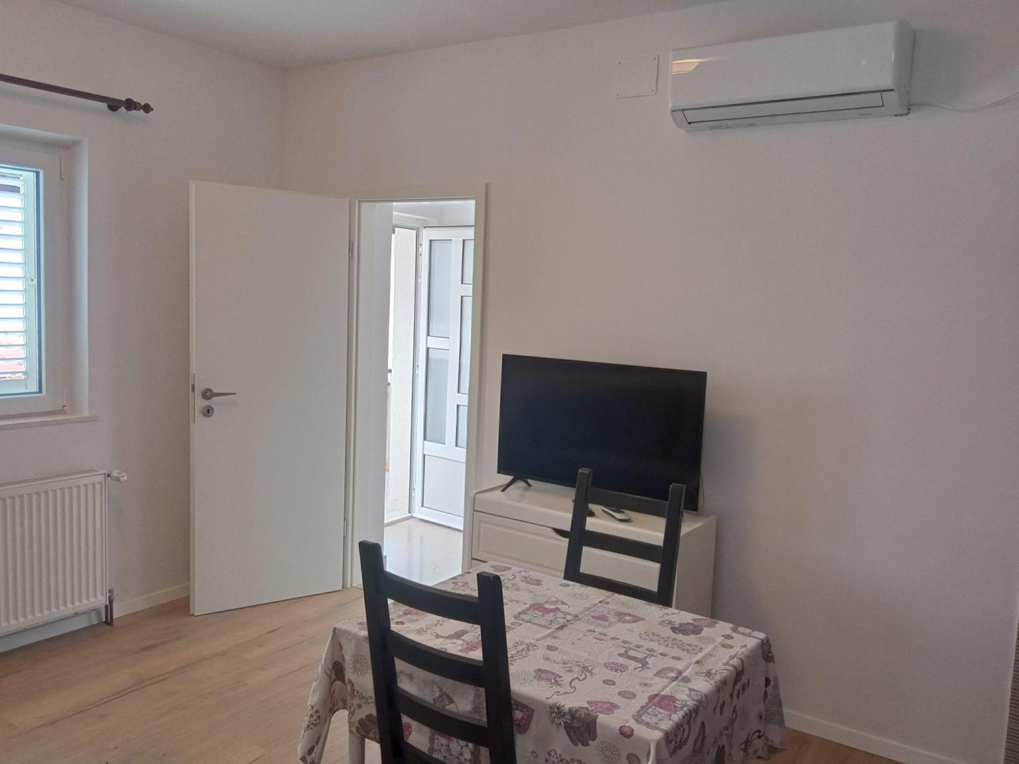 Vinka Apartment Sreser Luaran gambar