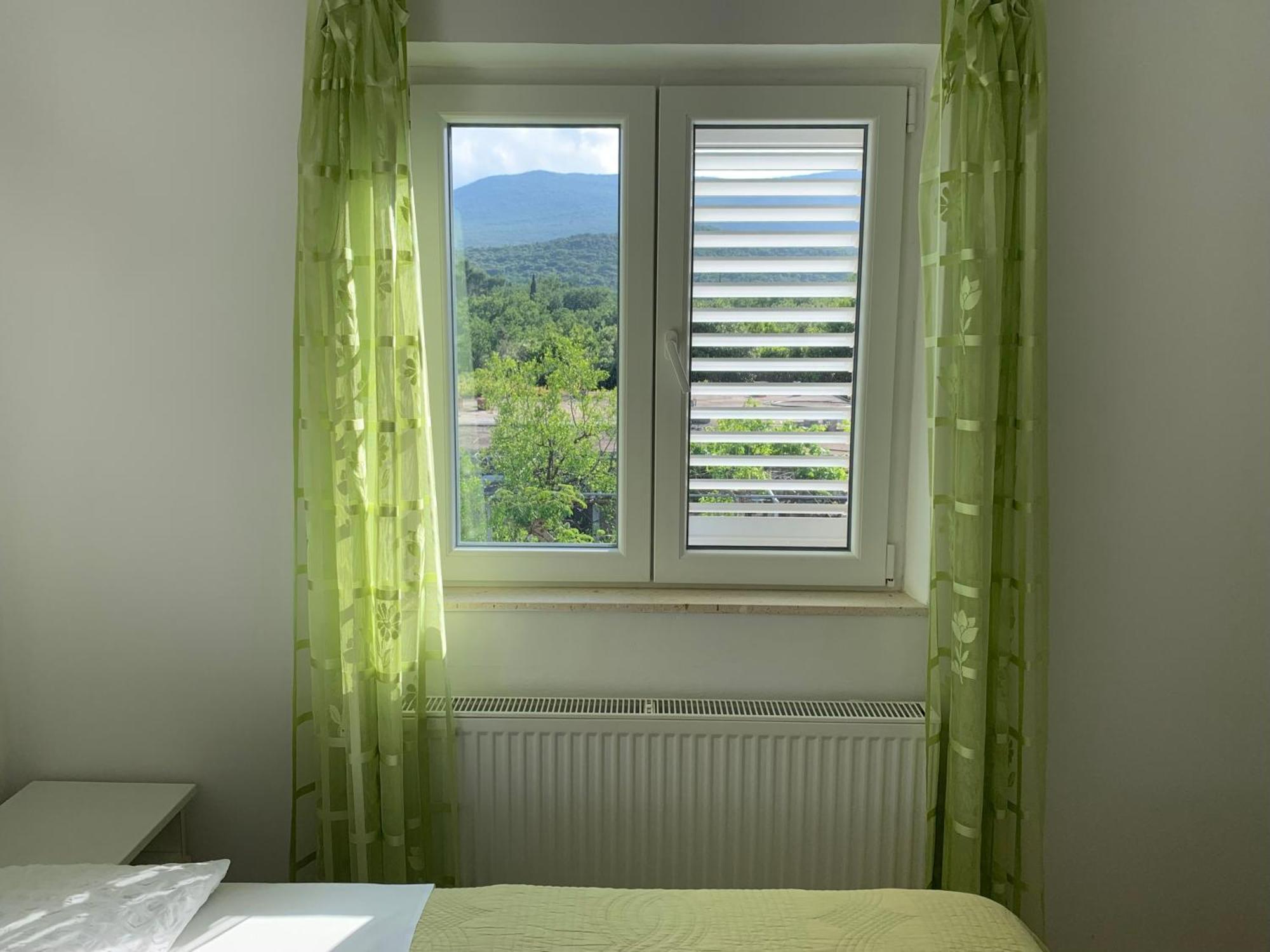 Vinka Apartment Sreser Luaran gambar